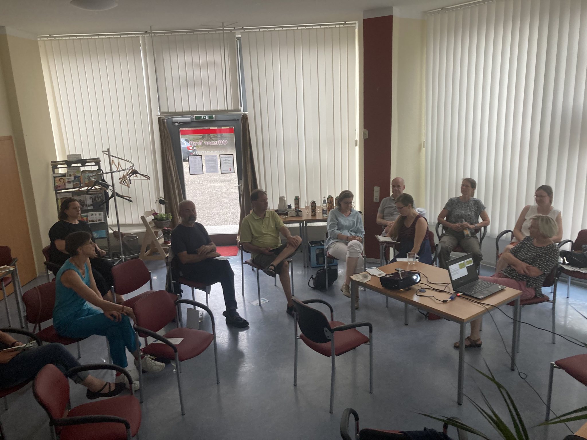 Einführungsvortrag zur GWÖ von Alice Krins am 17.06.2022 im Offenen Treff „Am Wesernplan“ (RG Magdeburg)