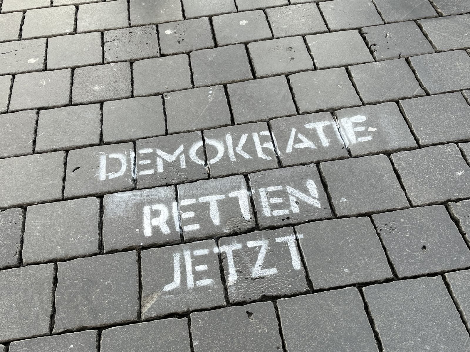 Demokratie retten