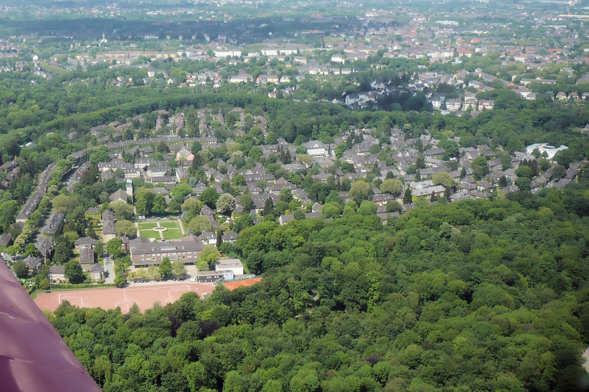 Luftaufnahme des Stadtteils "Margarethenhöhe" in Esens/Nordrhein-Westfalen